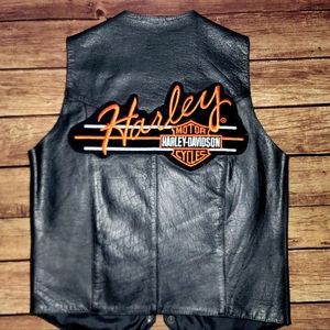 Unisex genuine leather vest with Harley Davidson patch